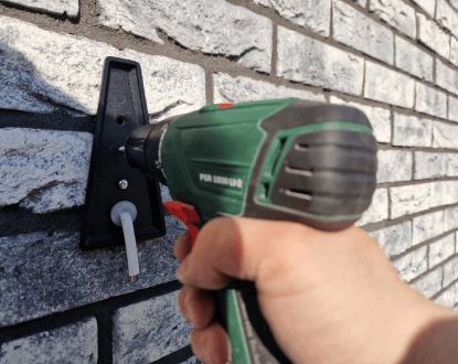 OUTDOOR LIGHTING REPAIR