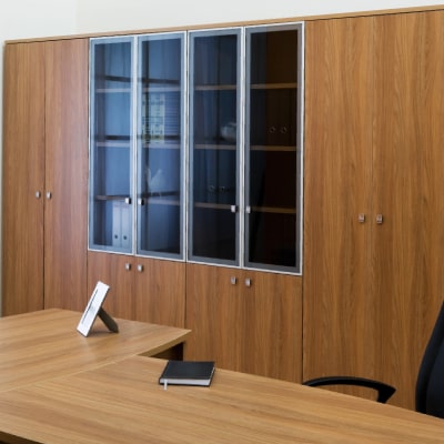 COMMERCIAL CABINET SERVICES