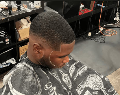 MEN'S HAIRCUT