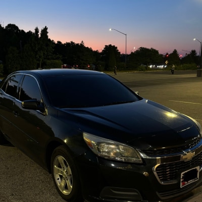 CUSTOM WINDOW TINTING