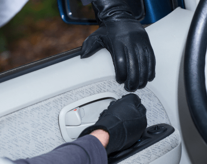 24-HOUR VEHICLE LOCKOUT SERVICE