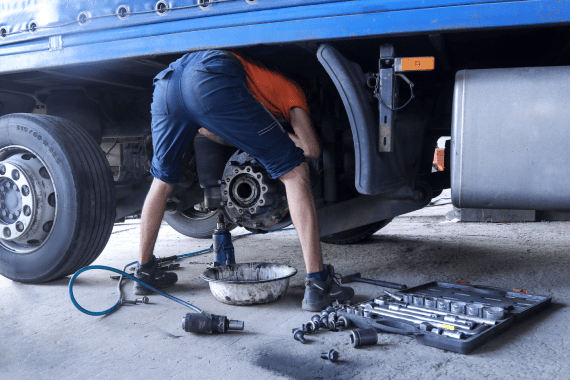 WILLIS'S TRUCK & TRACTOR TECH