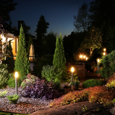 LANDSCAPE LIGHTING SERVICE