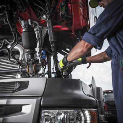 ENGINE REPAIR