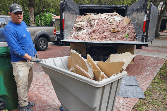 Yeniel Veloz Services