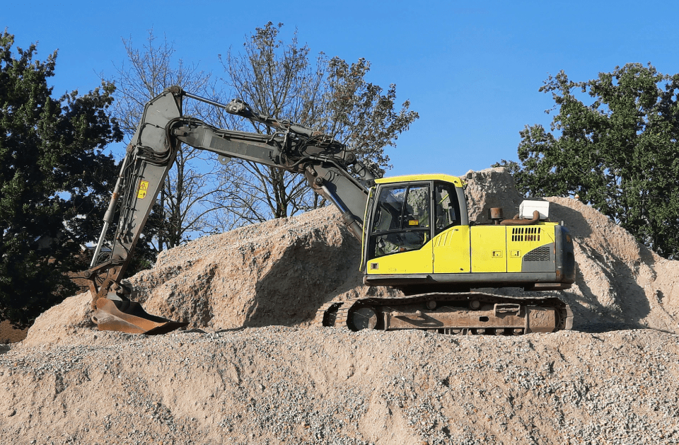 Hunt's EarthlyDigging