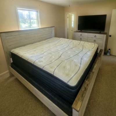 FURNITURE ASSEMBLY SERVICE