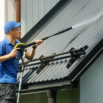 ROOF CLEANING