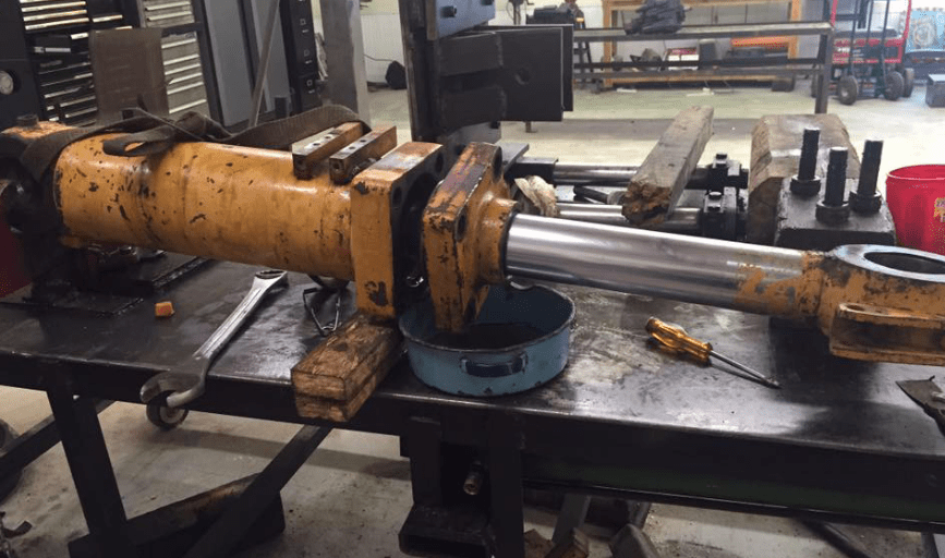 Hollister Industrial Drives and Hydraulics