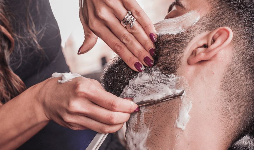 STRAIGHT RAZOR SHAVE