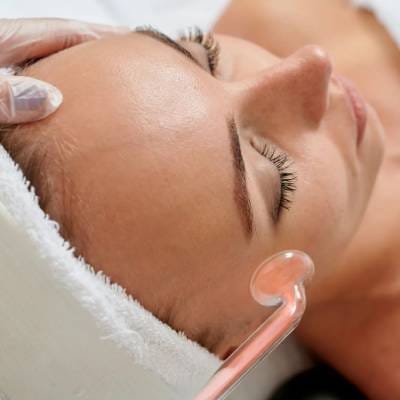 HIGH FREQUENCY FACIAL