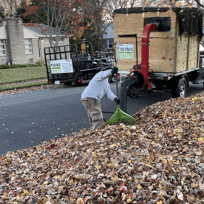 FALL CLEANUP SERVICES