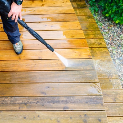 DECK PRESSURE WASHING