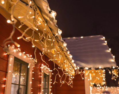 CHRISTMAS LIGHTS INSTALLATION