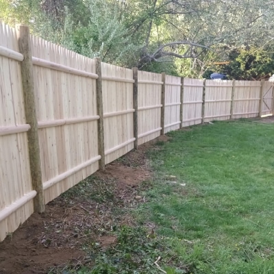 WOOD FENCE INSTALLATION