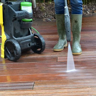 DECK WASHING