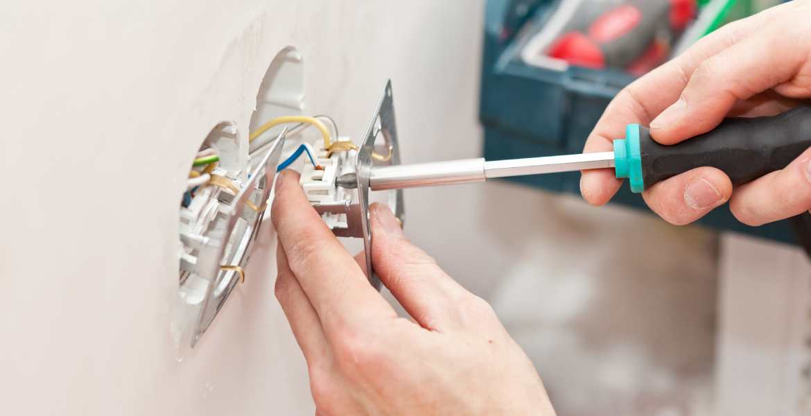 Lobos Remodeling & Glass