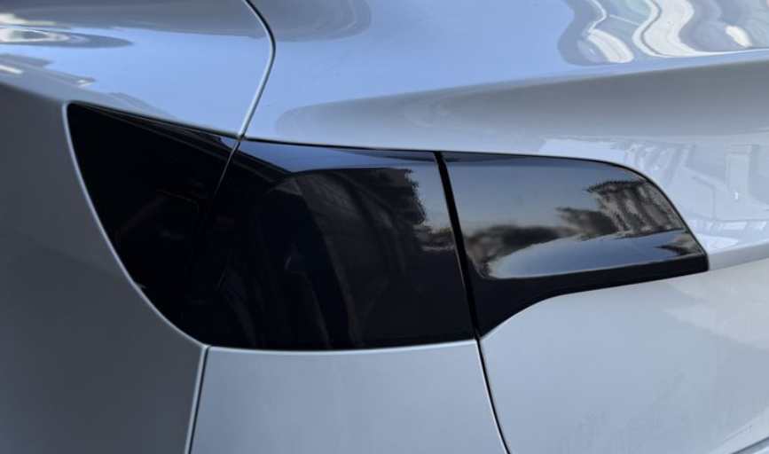 TAIL LIGHT TINTING