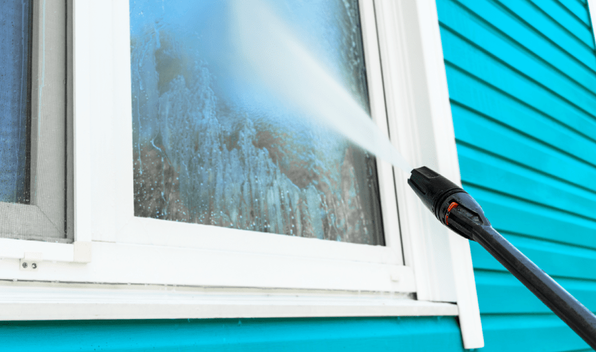 HOUSE EXTERIOR CLEANING