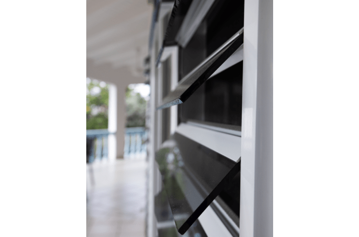 Aura Flow Window Cleaning 