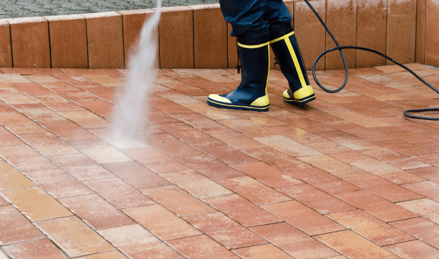 DRIVEWAY PRESSURE WASHING
