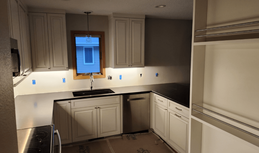 KITCHEN REMODELING