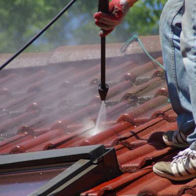 ROOF CLEANING