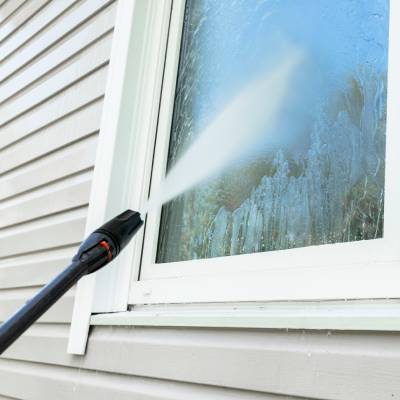 WINDOW CLEANING SERVICE