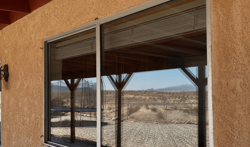 RESIDENTIAL WINDOW CLEANING