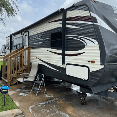RV CLEANING