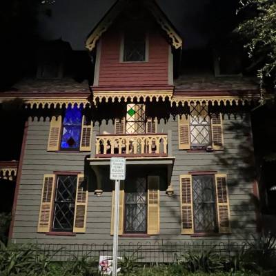 HISTORIC HAUNTED TOURS