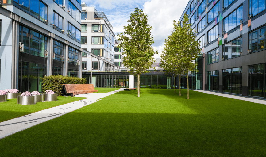 COMMERCIAL LANDSCAPING