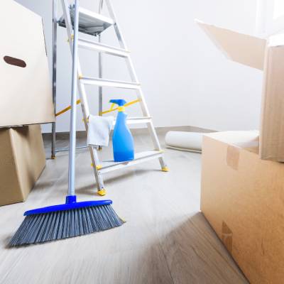 MOVE IN CLEANING