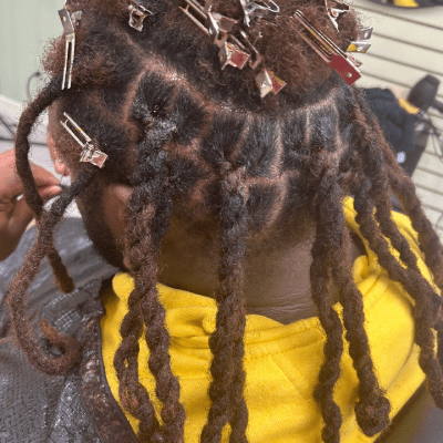 DREADLOCK STYLING