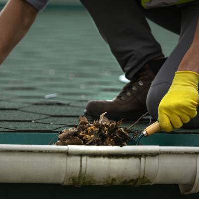 GUTTER CLEANING