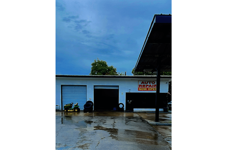 Hometown Tires & Automotive