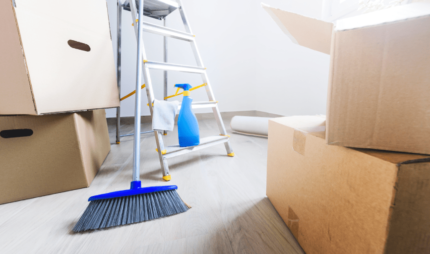 MOVE OUT CLEANING