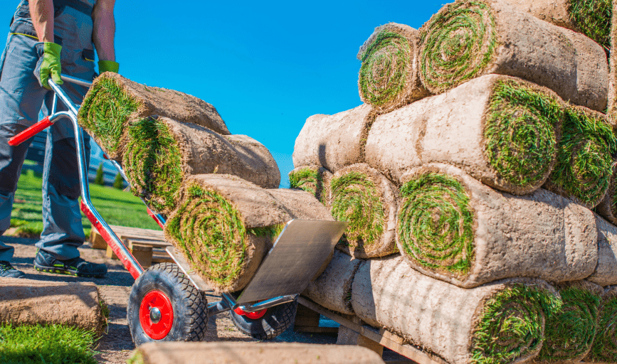 LANDSCAPING MATERIAL DELIVERY