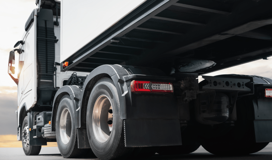 HEAVY TRAILER REPAIR