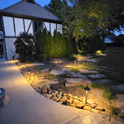 LANDSCAPE LIGHTING INSTALLATION