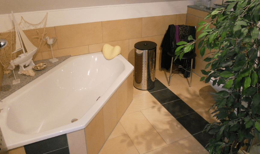 BATHROOM REMODELING