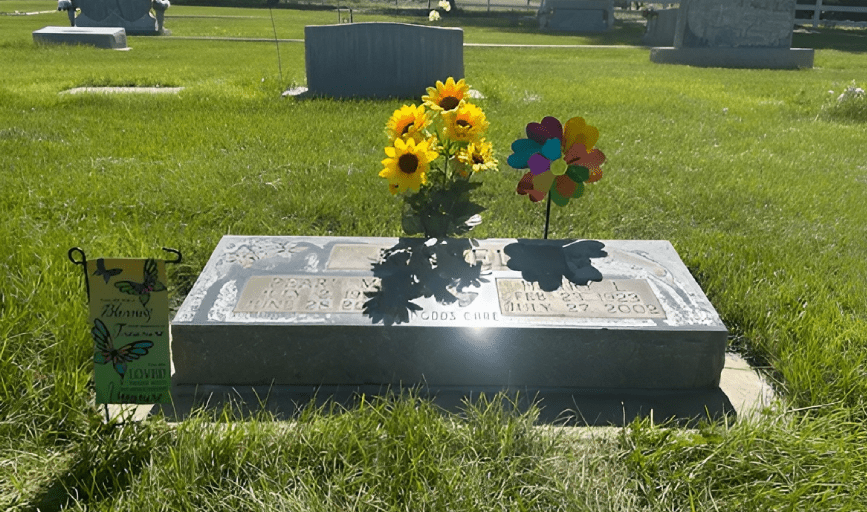TOMBSTONE CLEANING SERVICE