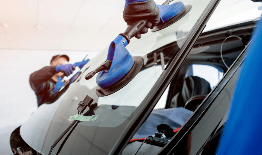 AUTO GLASS REPLACEMENT