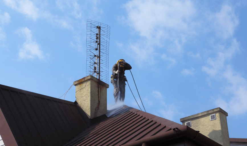 RESIDENTIAL PRESSURE WASHING