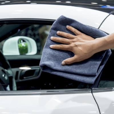 CAR WINDOW CLEANING