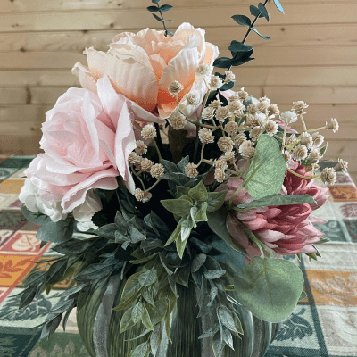 CUSTOM FLORAL ARRANGEMENTS