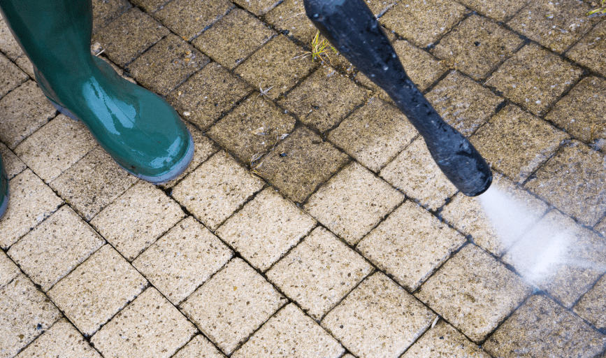 PRAISE & WASH POWERWASHING