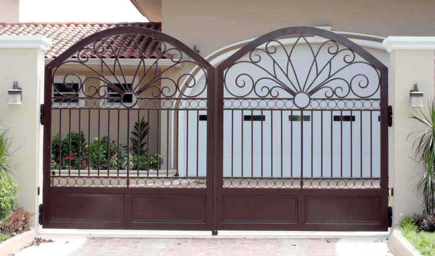 CUSTOM GATES
