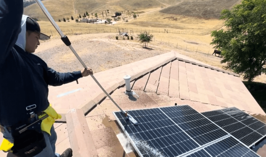 SOLAR PANEL CLEANING
