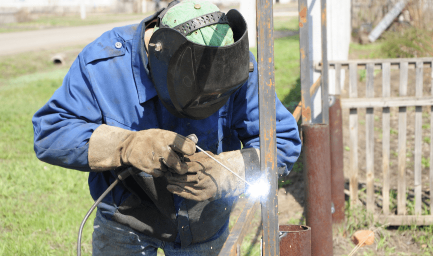 WELD-UP PIPE FENCING